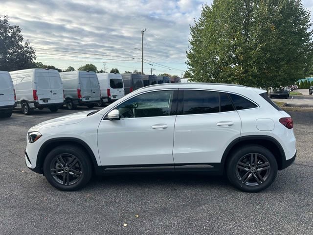Used 2026 Mercedes-Benz GLA 250 4MATIC image 2