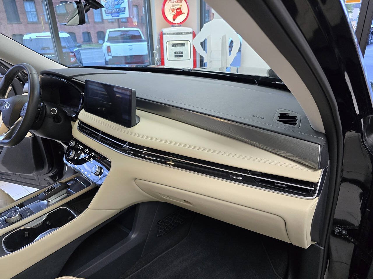 Used 2023 INFINITI QX60 Luxe w/ Cargo Package AWD/4WD image 35