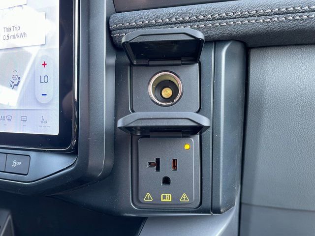 New 2025 Ford F150 Lightning Flash image 30