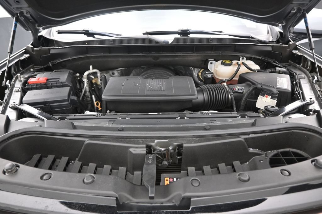 Used 2021 Chevrolet Suburban High Country AWD/4WD image 16