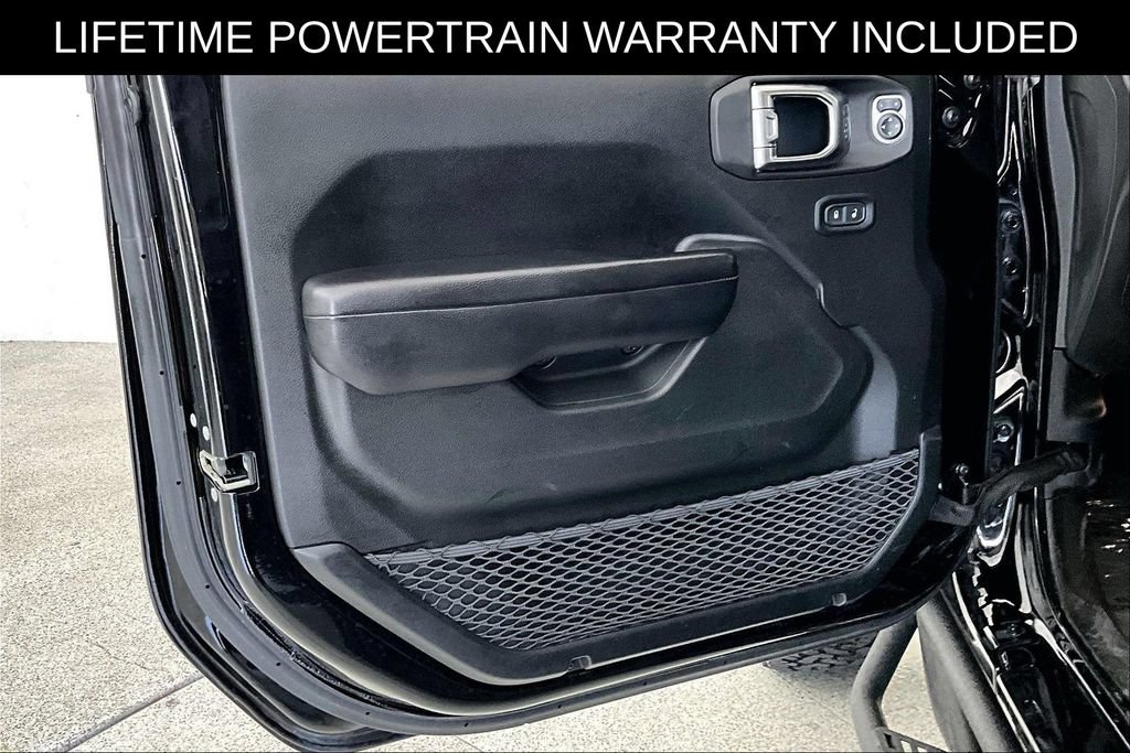 Used 2019 Jeep Wrangler Unlimited Rubicon AWD/4WD image 24