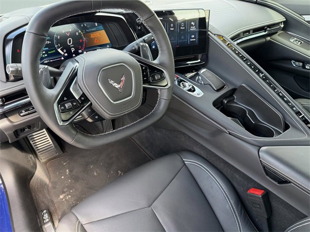 Certified 2025 Chevrolet Corvette Stingray Preferred Cpe w/ Stealth Interior Trim Package image 17