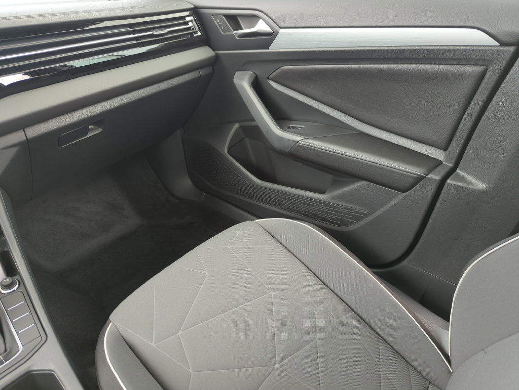 New 2026 Volkswagen Jetta Sport FWD image 27