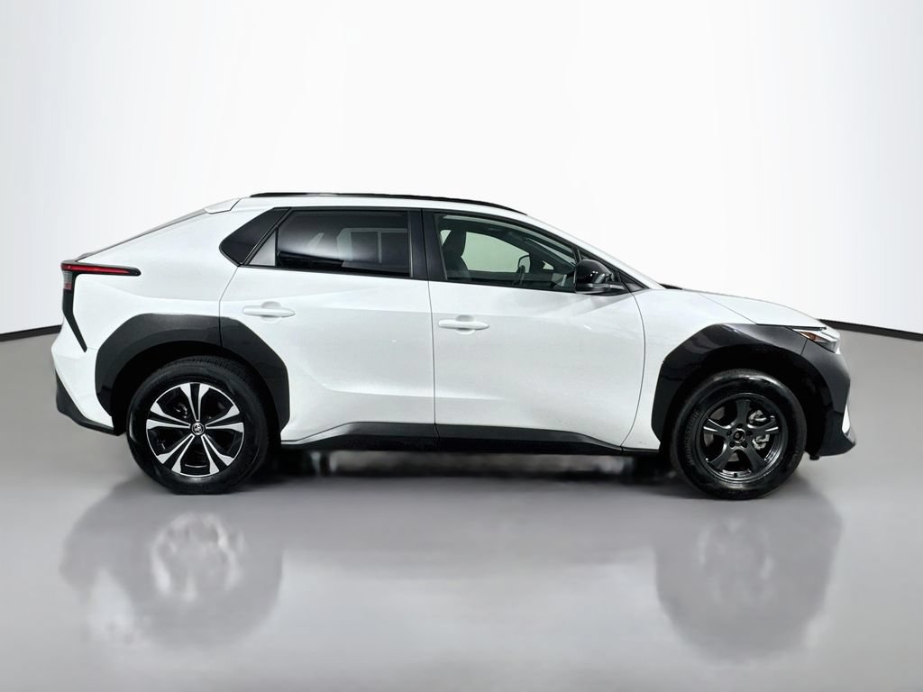 Used 2024 Toyota bZ4X AWD w/ Weather Package image 5