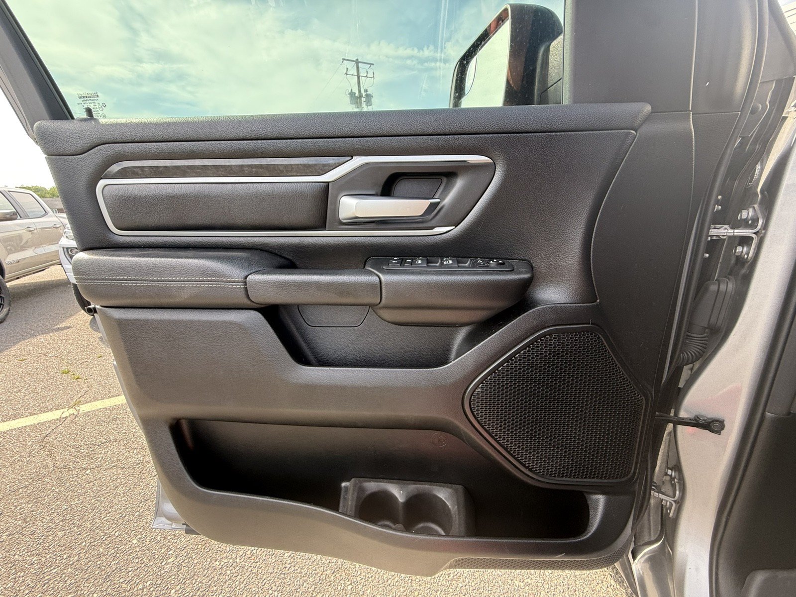 Used 2020 RAM 1500 Big Horn AWD/4WD image 22