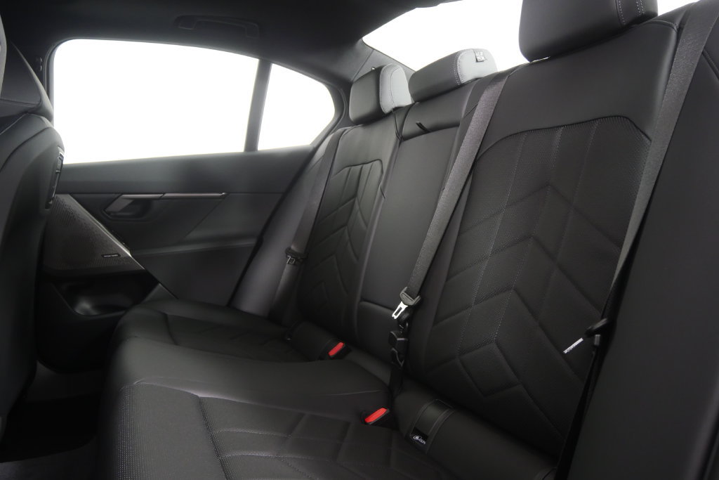 New 2027 BMW 530i w/ M Sport Package RWD image 14