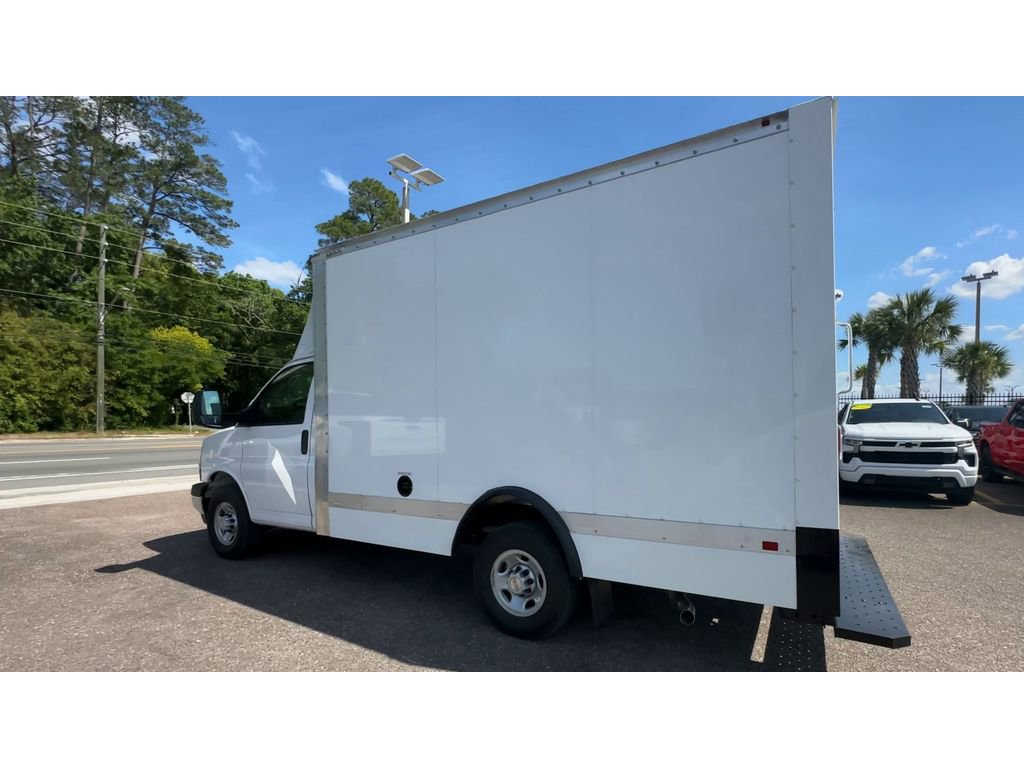 New 2025 Chevrolet Express 3500 w/ Power Convenience Package image 5