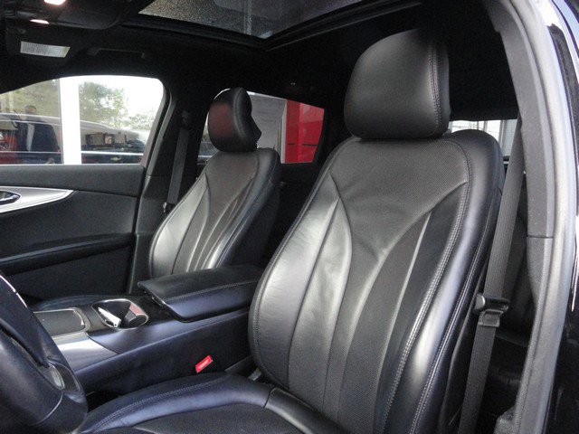 Used 2019 Lincoln Nautilus Reserve w/ Driver Assistance Package image 11