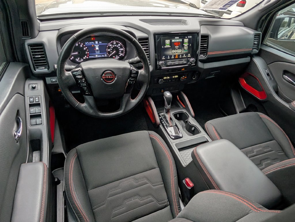 Used 2024 Nissan Frontier PRO-4X w/ Technology Package AWD/4WD image 21