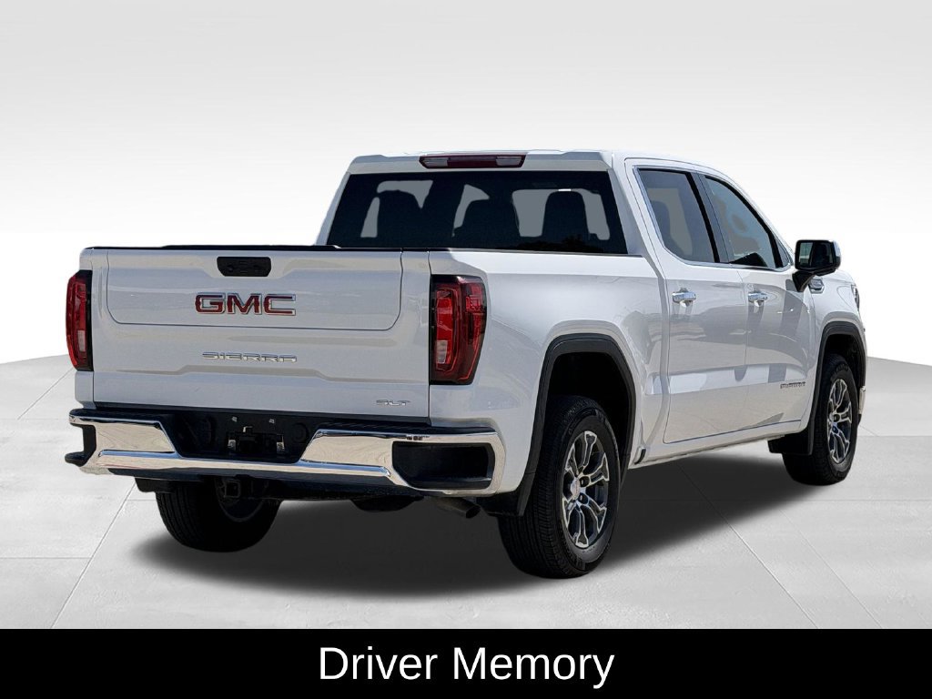 Used 2026 GMC Sierra 1500 SLT RWD image 9
