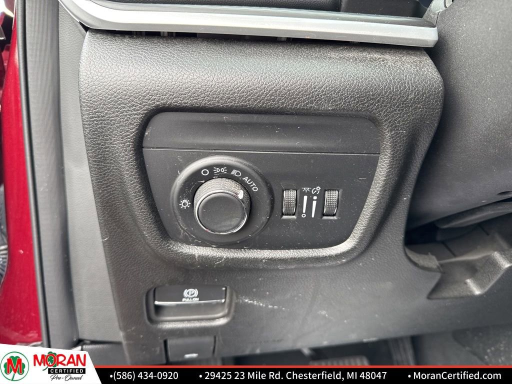 Used 2024 Jeep Grand Cherokee Altitude image 17