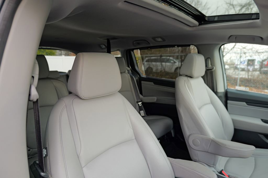 Used 2023 Honda Odyssey EX-L image 40