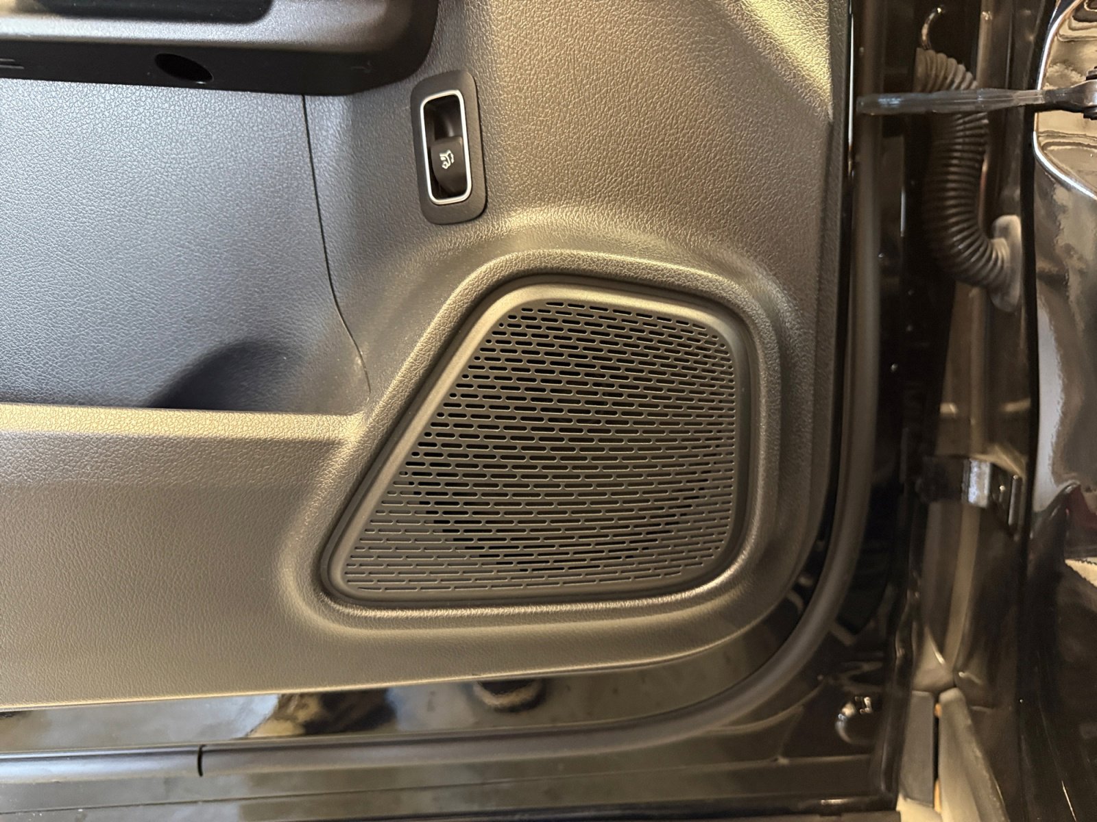 Used 2023 Mercedes-Benz GLA 250 4MATIC image 27