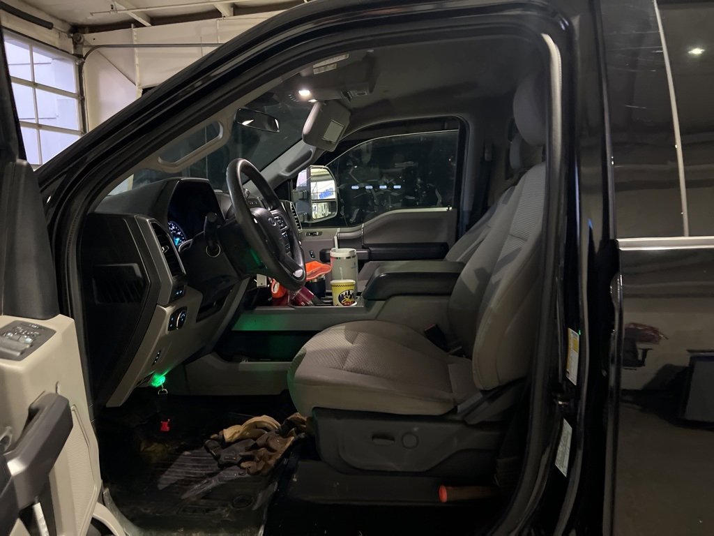 Used 2020 Ford F350 XLT w/ XLT Premium Package image 8