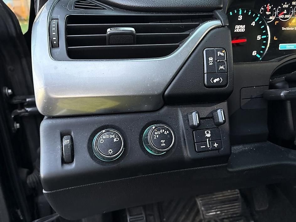 Used 2017 Chevrolet Tahoe LT w/ Max Trailering Package image 9