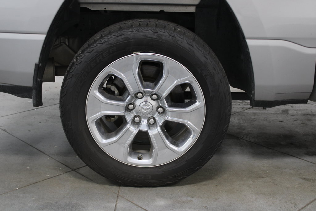 Used 2020 RAM 1500 Big Horn AWD/4WD image 14