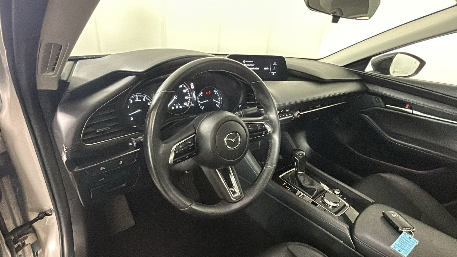 Used 2024 MAZDA MAZDA3 s FWD image 16