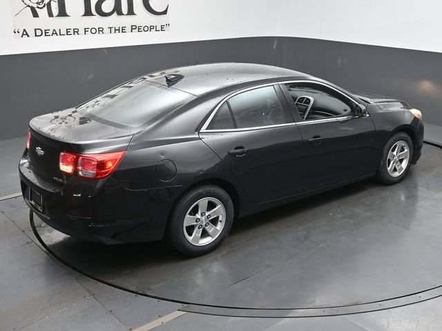 Used 2015 Chevrolet Malibu LT FWD image 34
