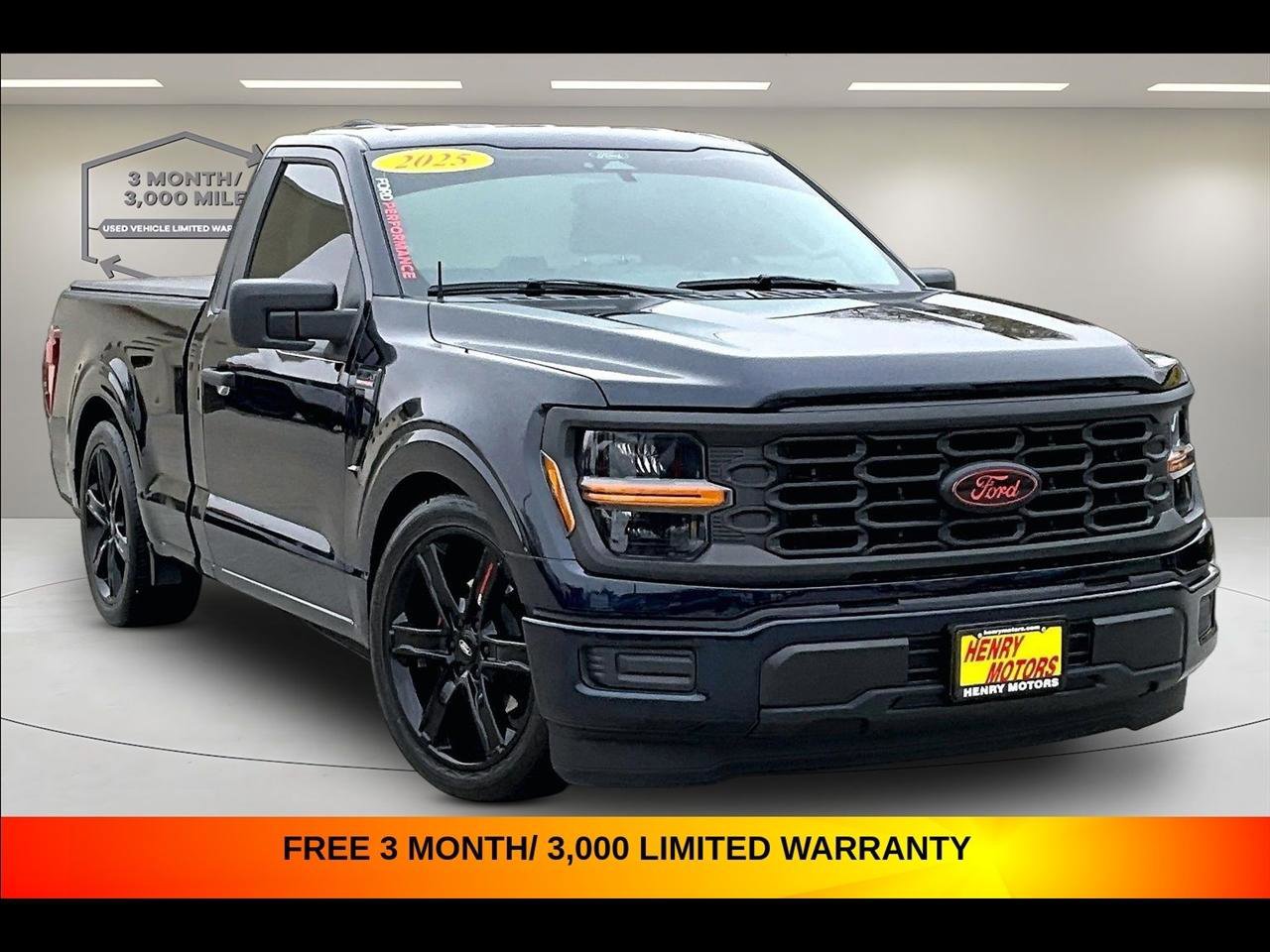 Used 2025 Ford F150 XL RWD image 1