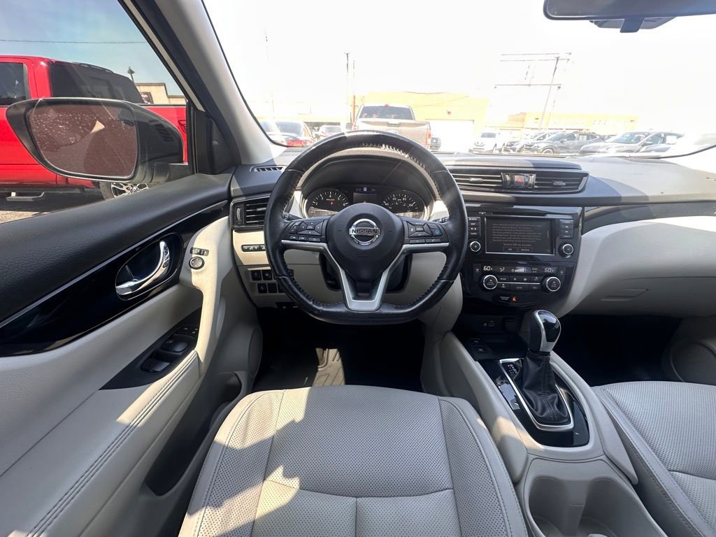 Used 2021 Nissan Rogue Sport SL image 18