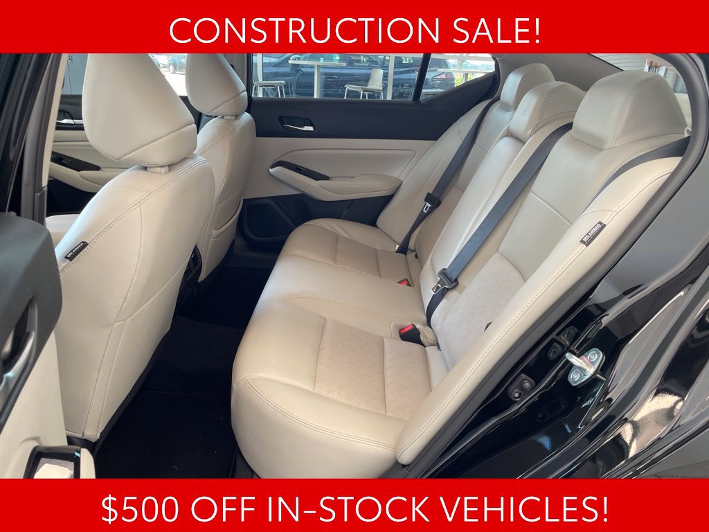 Used 2023 Nissan Altima 2.5 SL FWD image 12