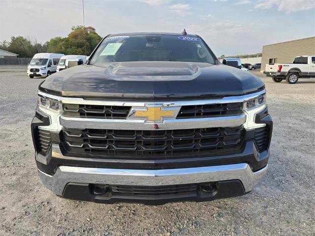 Used 2022 Chevrolet Silverado 1500 LT image 2