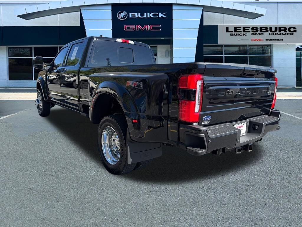 Used 2025 Ford F450 Platinum w/ FX4 Off-Road Package AWD/4WD image 5