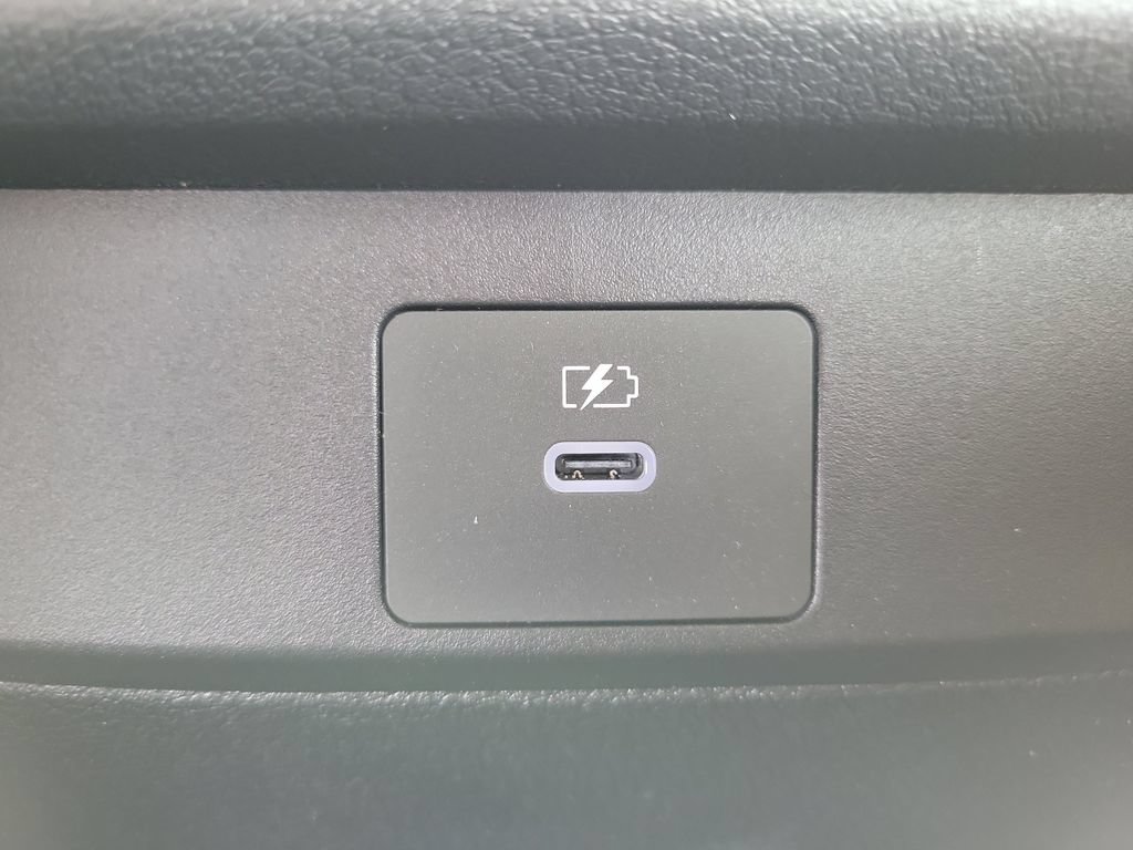 New 2027 Nissan Sentra SR w/ SR All Weather Package FWD image 23