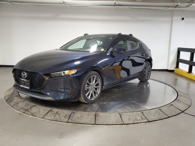 Used 2019 MAZDA MAZDA3 AWD Hatchback w/ Preferred Pkg image 3