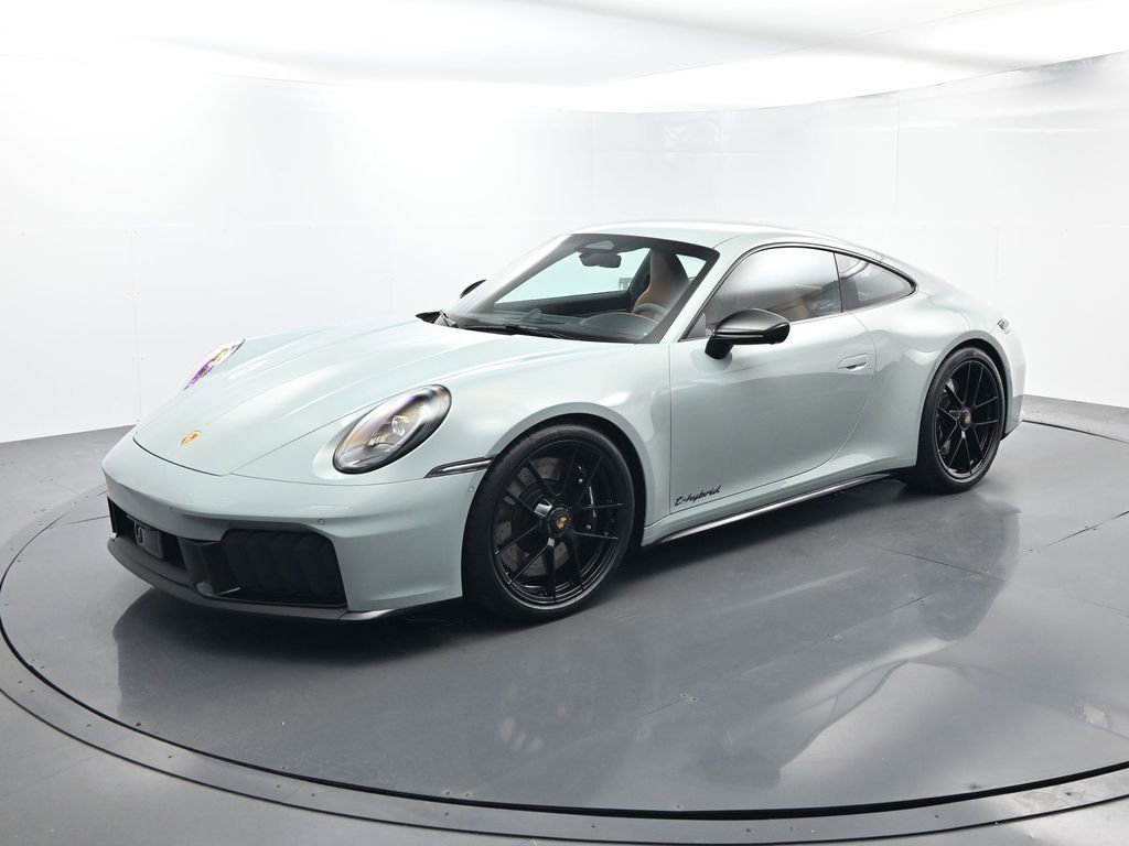 Certified 2026 Porsche 911 Carrera GTS RWD image 1