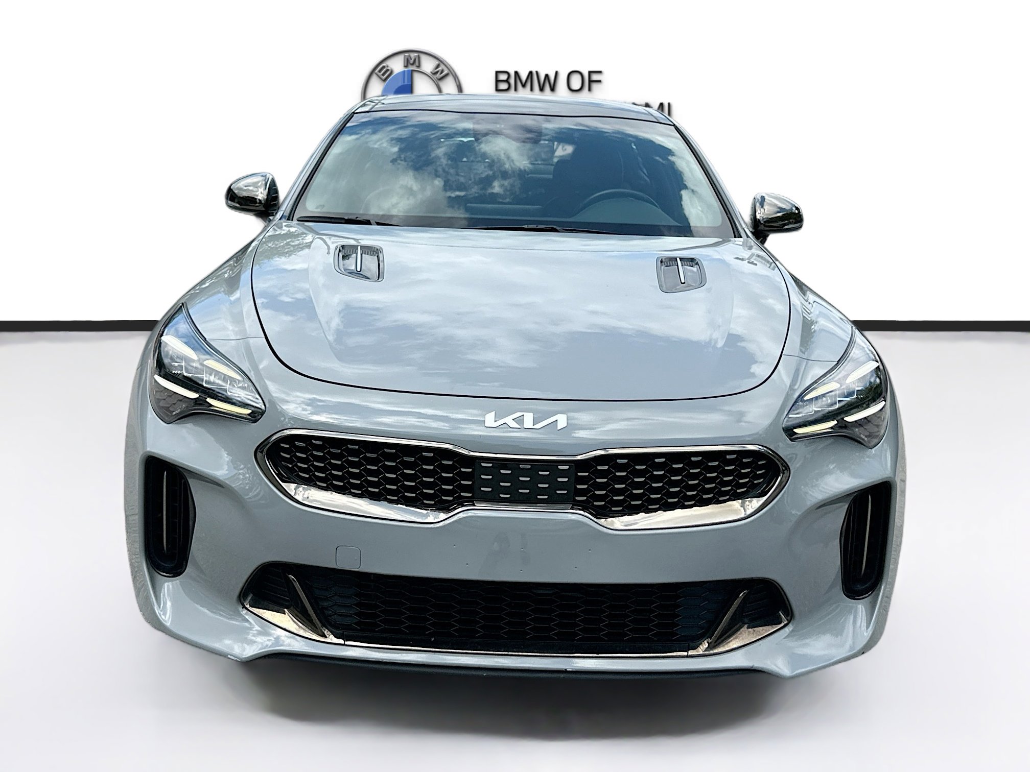 Used 2023 Kia Stinger GT-Line w/ Sun & Sound Package image 2