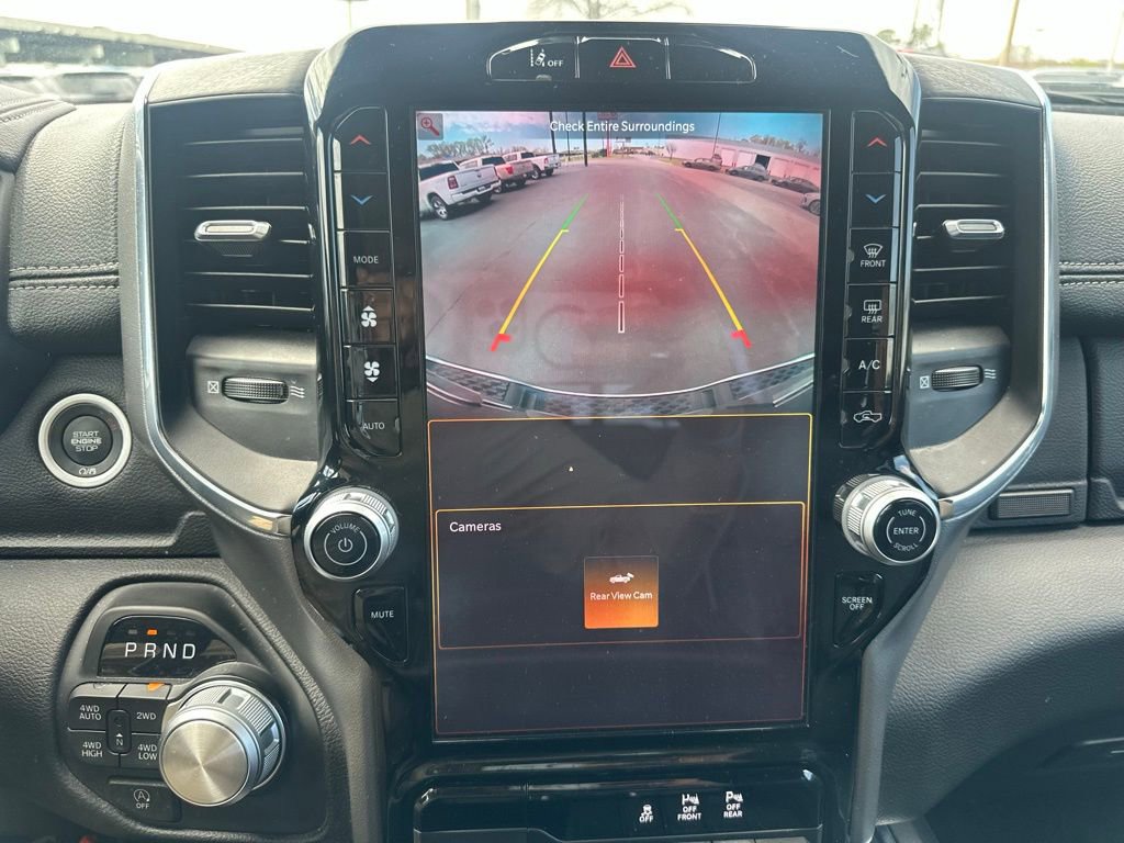 Used 2025 RAM 1500 Laramie image 34