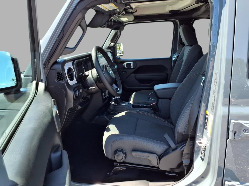 New 2026 Jeep Gladiator Sport AWD/4WD image 22