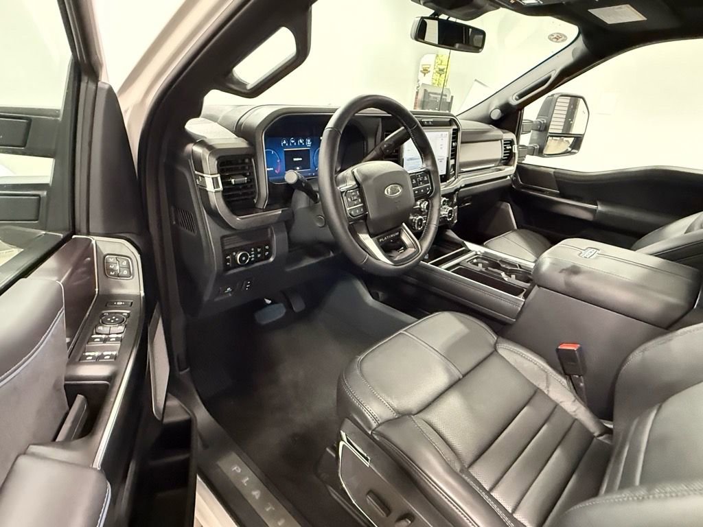 New 2026 Ford F250 Platinum image 10