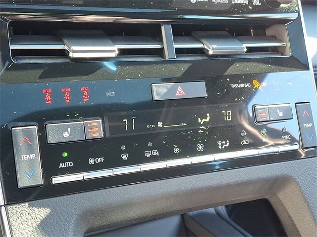 Certified 2021 Toyota Avalon XSE image 18