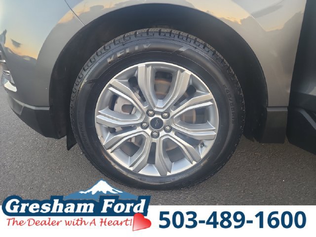 Certified 2023 Ford Edge Titanium w/ Equipment Group 301A AWD/4WD image 33