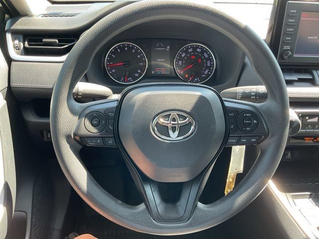 Used 2019 Toyota RAV4 LE AWD/4WD image 24
