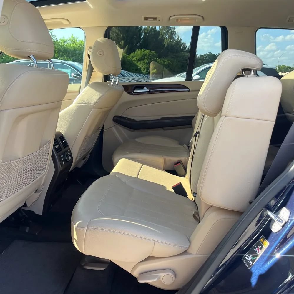 Used 2019 Mercedes-Benz GLS 450 4MATIC image 15