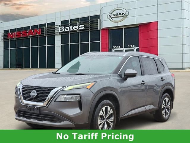 Used 2022 Nissan Rogue SV w/ SV Premium Package FWD image 2