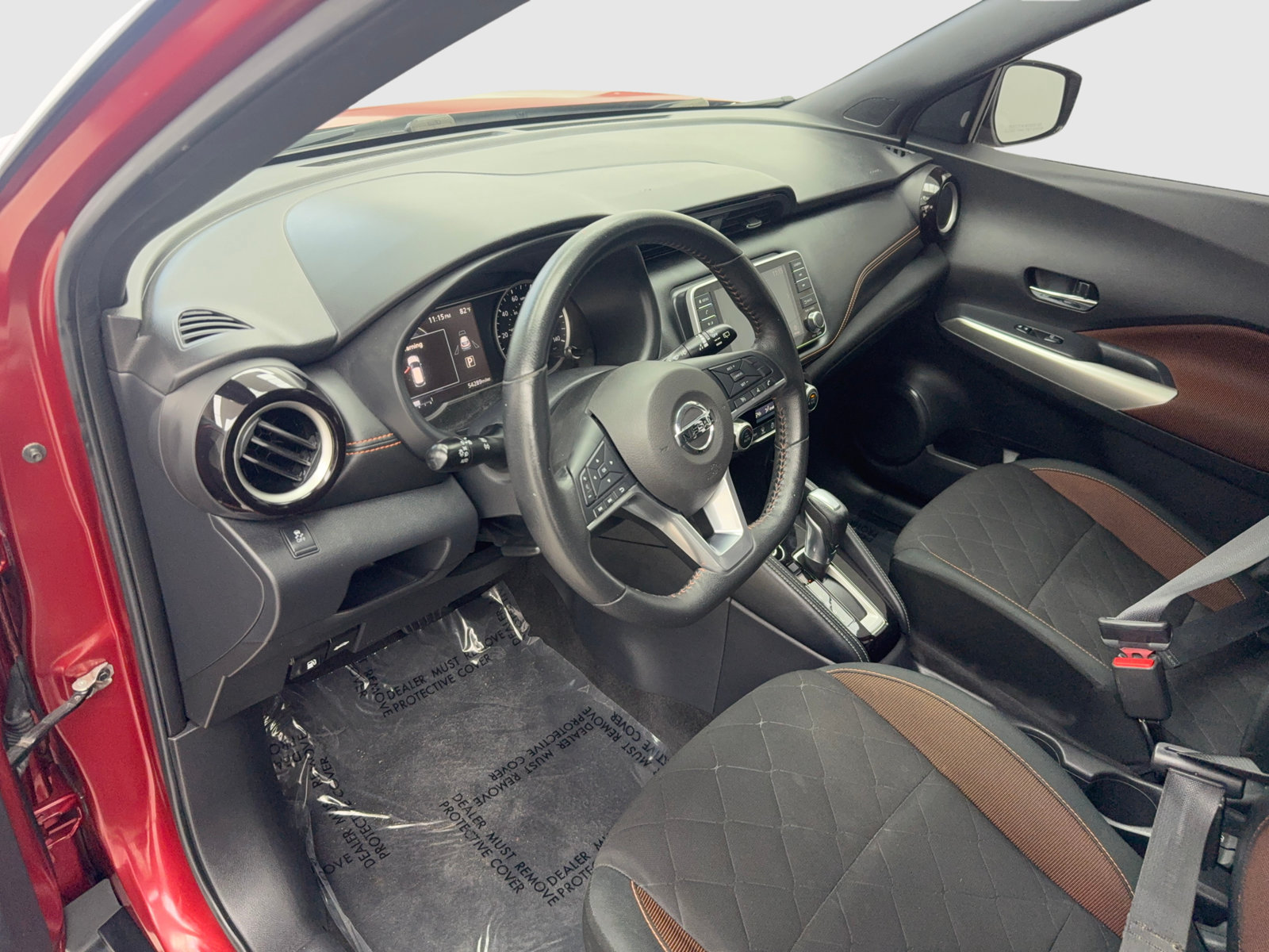 Used 2019 Nissan Kicks SR w/ Exterior Package FWD image 29