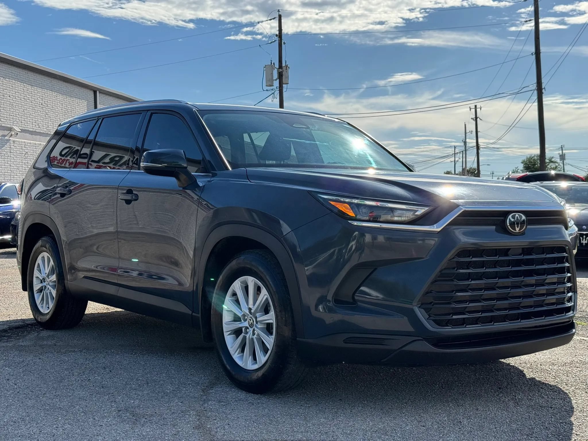 Used 2024 Toyota Grand Highlander FWD image 9