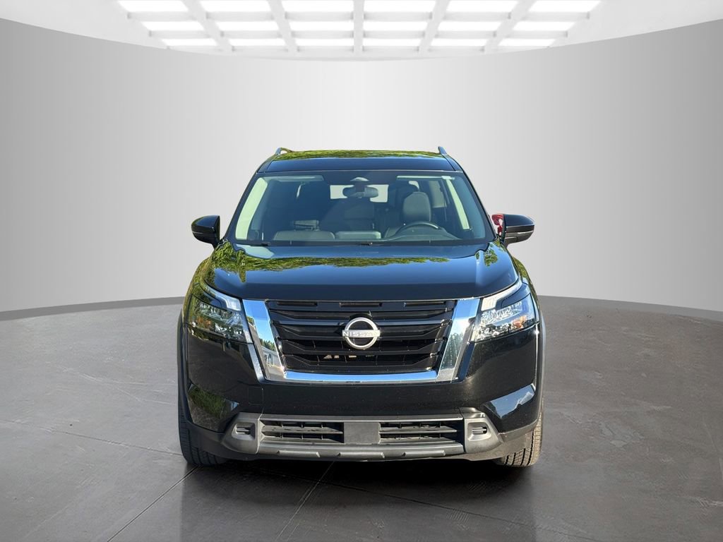 Used 2023 Nissan Pathfinder SV FWD image 8