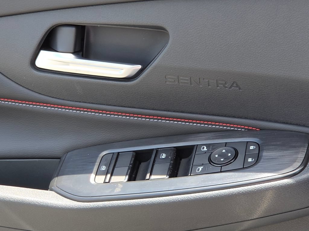 New 2026 Nissan Sentra SR w/ SR Premium Package FWD image 27