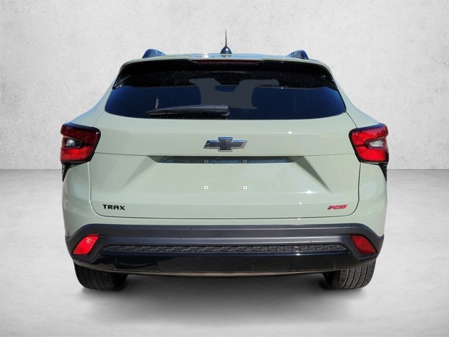 Used 2024 Chevrolet Trax RS w/ Sunroof Package FWD image 7