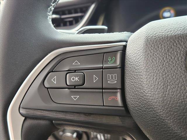 Used 2025 Jeep Grand Cherokee Laredo X RWD image 19