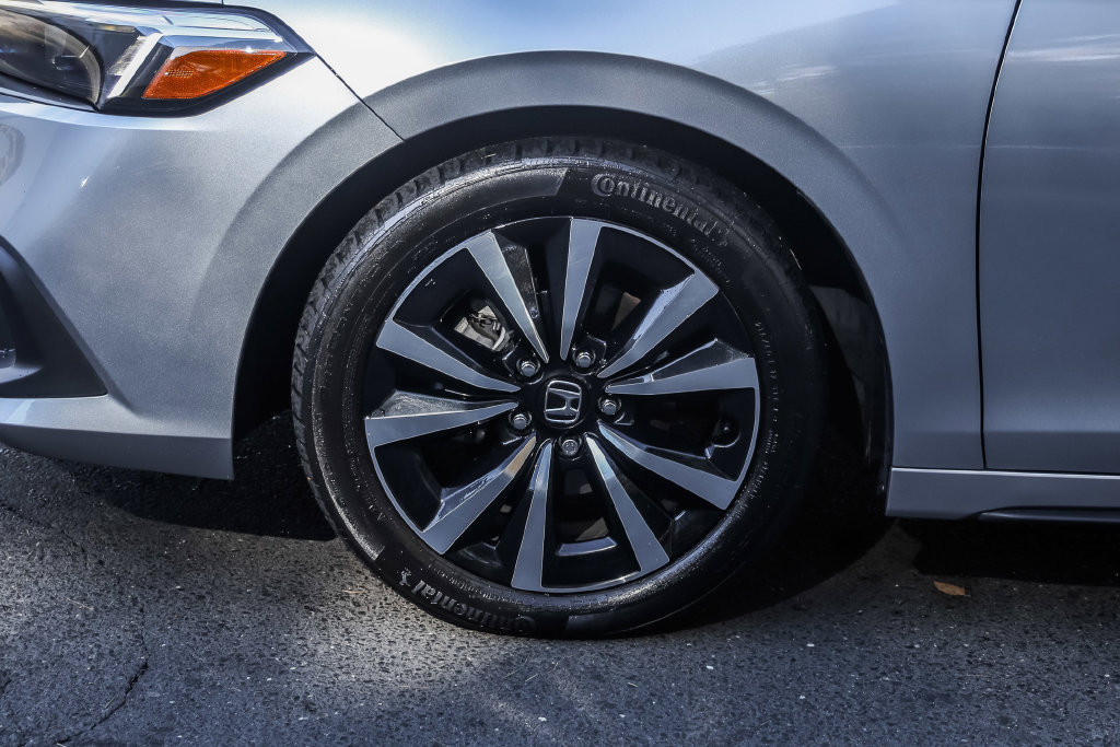 Used 2024 Honda Civic EX-L image 13