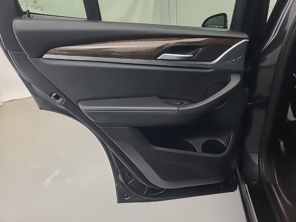 Used 2018 BMW X3 xDrive30i w/ Convenience Package AWD/4WD image 19