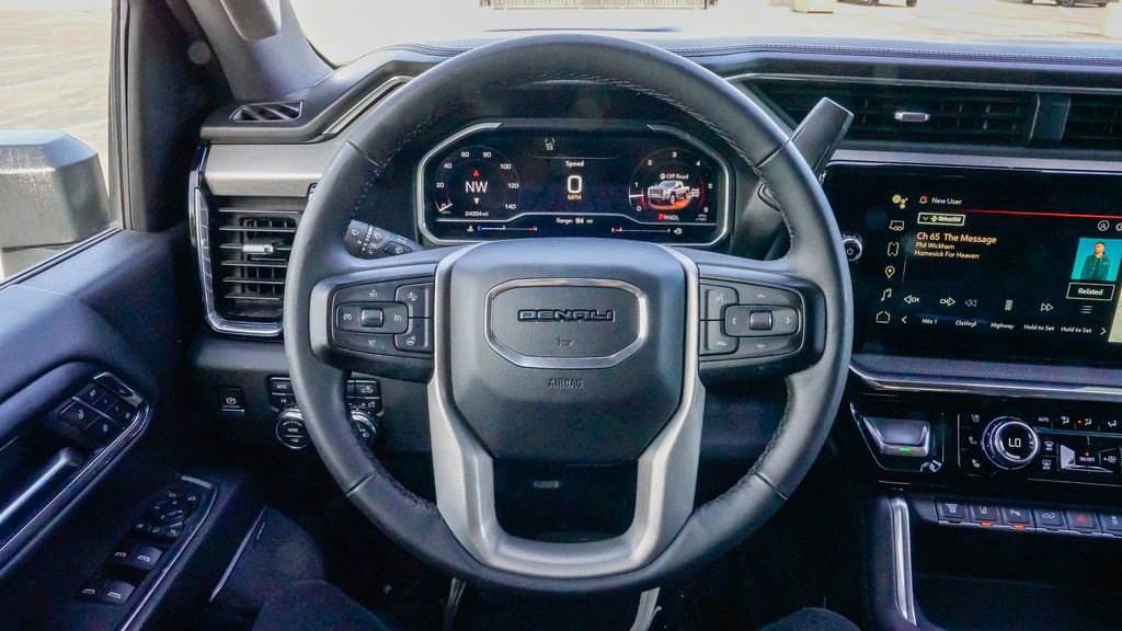 Used 2024 GMC Sierra 3500 Denali w/ Denali Reserve Package image 23