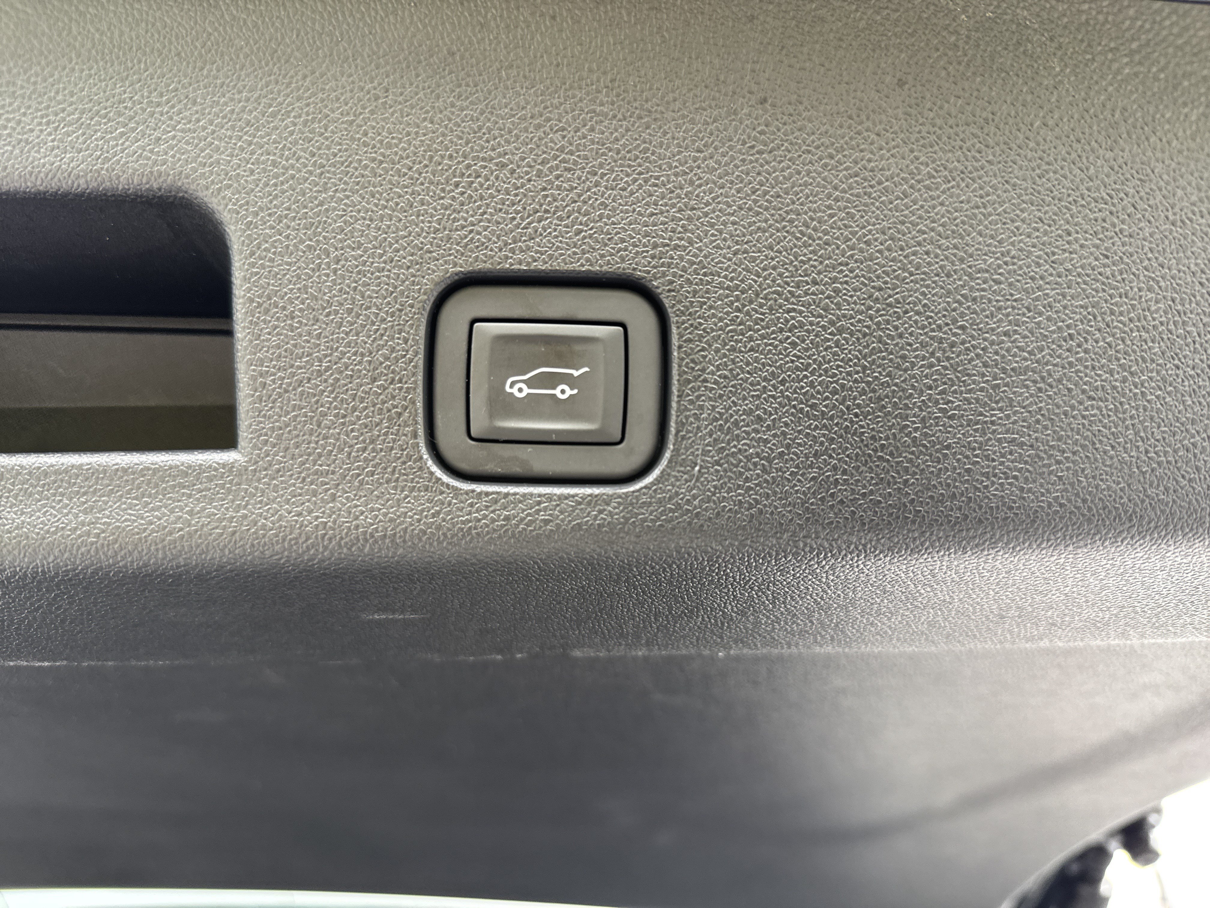 Used 2026 GMC Acadia Elevation w/ Black Edition FWD image 38