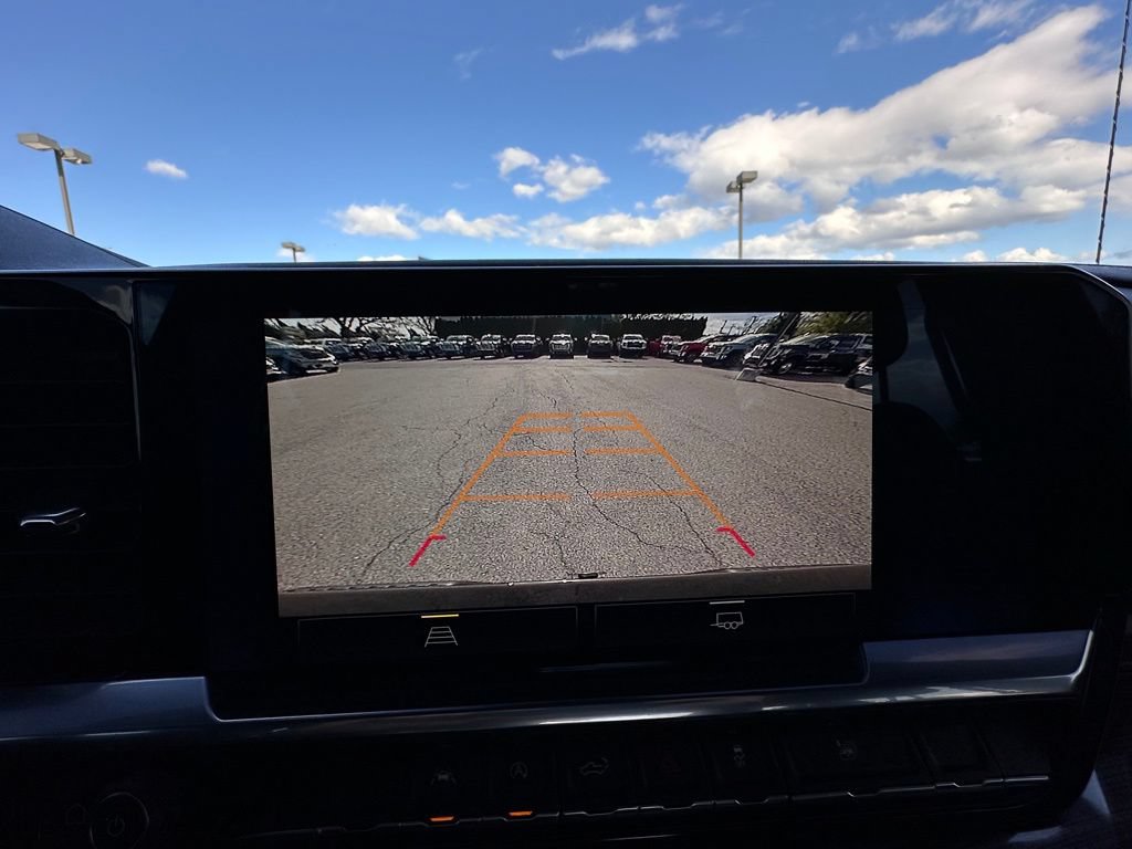 Certified 2023 Chevrolet Silverado 1500 RST w/ LPO, Dark Essentials Package AWD/4WD image 32